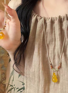 珞石天然玛瑙葫芦吊坠毛衣链复古