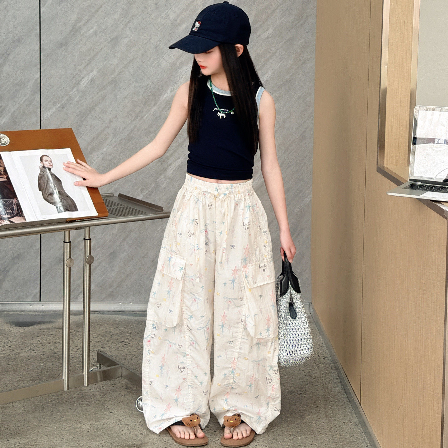 女童夏装薄款工装裤2026新款初中生女生休闲裤儿童弯刀裤女孩裤子