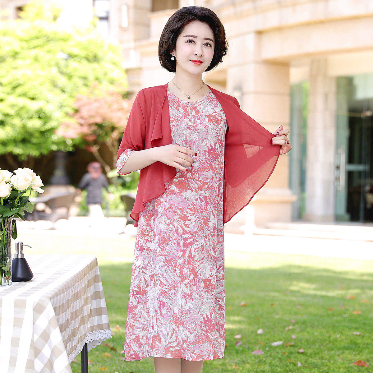 台格台格夏季妈妈装中年女装中袖外披印花连衣裙套装断码清完不补