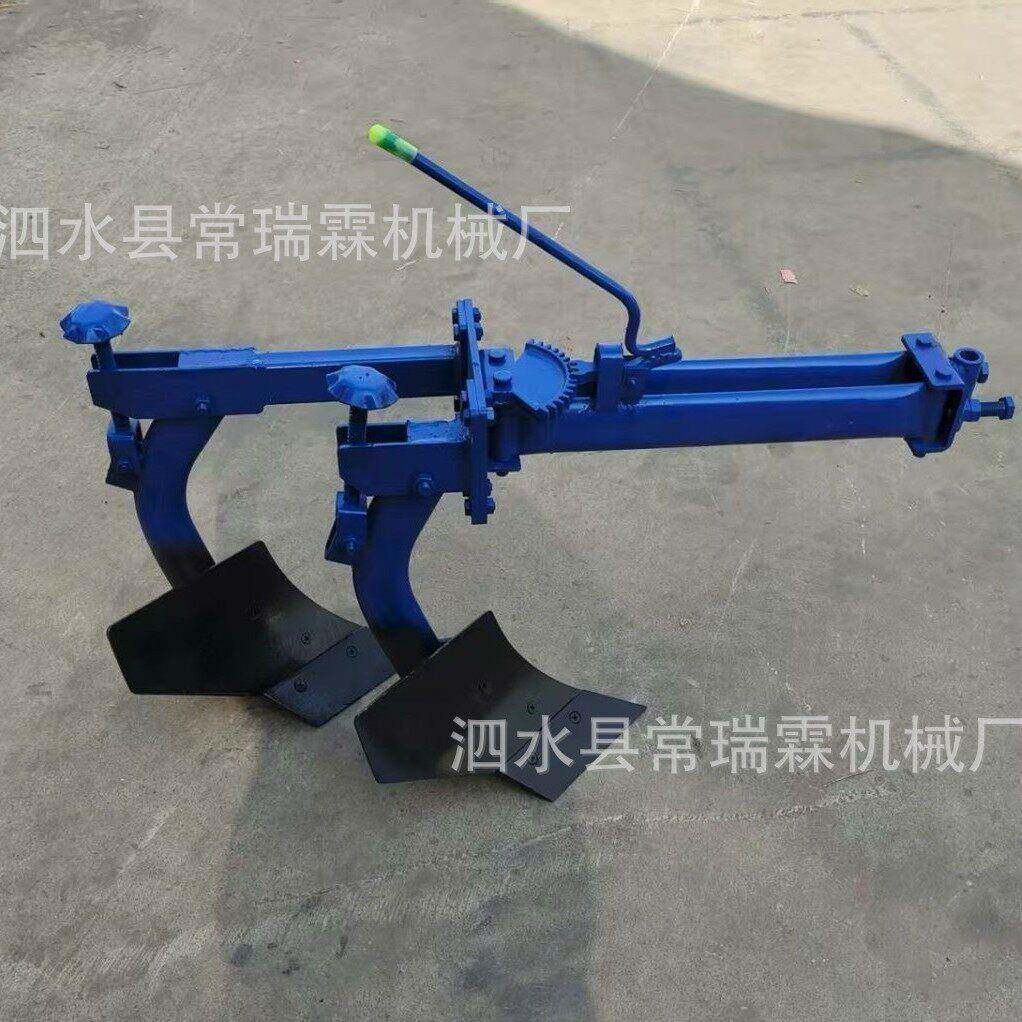 121底盘手扶拖拉机带双铧犁15马力农用工具手扶耕地犁