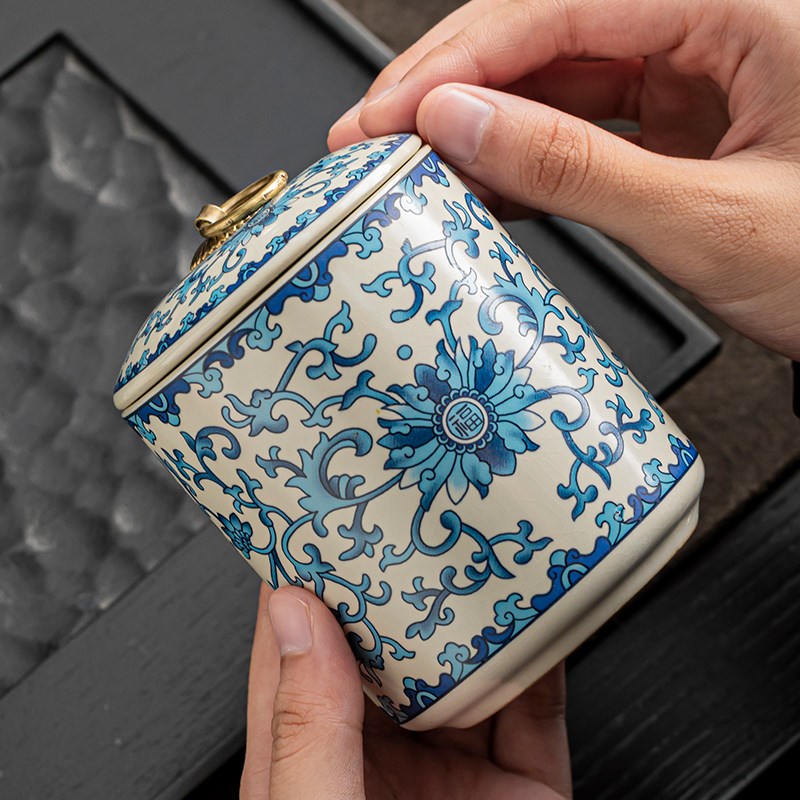 青花汝窑茶叶罐小号便携陶瓷密封C罐精品高档家用珐琅彩茶罐米黄