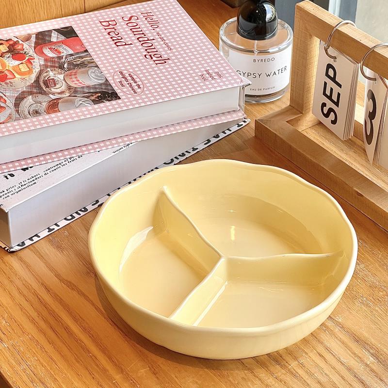 ins风陶瓷加深分格盘碗家用减脂专用餐盘高颜值儿童早餐盘釉下彩