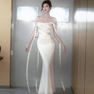 陈都灵同款 一字肩珠链飘带鱼尾连衣裙收腰显瘦晚礼服包臀裙女 法式