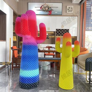 网红仙人掌玻璃钢衣架雕塑商场店铺家居软装饰潮流落地大