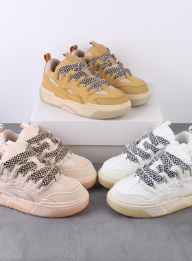 在售76欧元！！外贸出口女款高端时尚面包鞋防滑百搭厚鞋舌滑板鞋