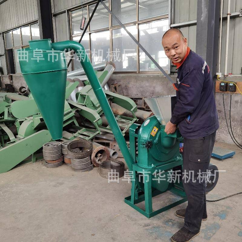 鱼台大米碾米齿盘磨粉机饲料混合搅拌粉碎机组可调细度打粉机