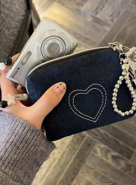 ccd收纳包便携耐脏相机包简约牛仔爱心刺绣卡包证件包耳机零钱包