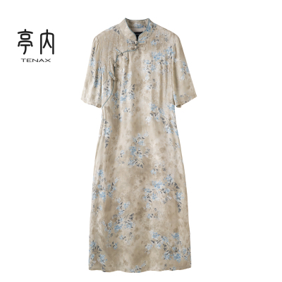 中年妈妈宽松大码桑蚕丝连衣裙