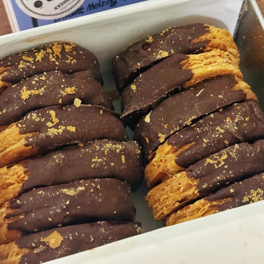 海盐生巧酥片巧克力饼干办公室休闲零食下午茶网红点心铁盒伴手礼,零食/坚果/特产,酥性饼干,淘宝优惠券,粉丝福利购,淘宝优惠卷