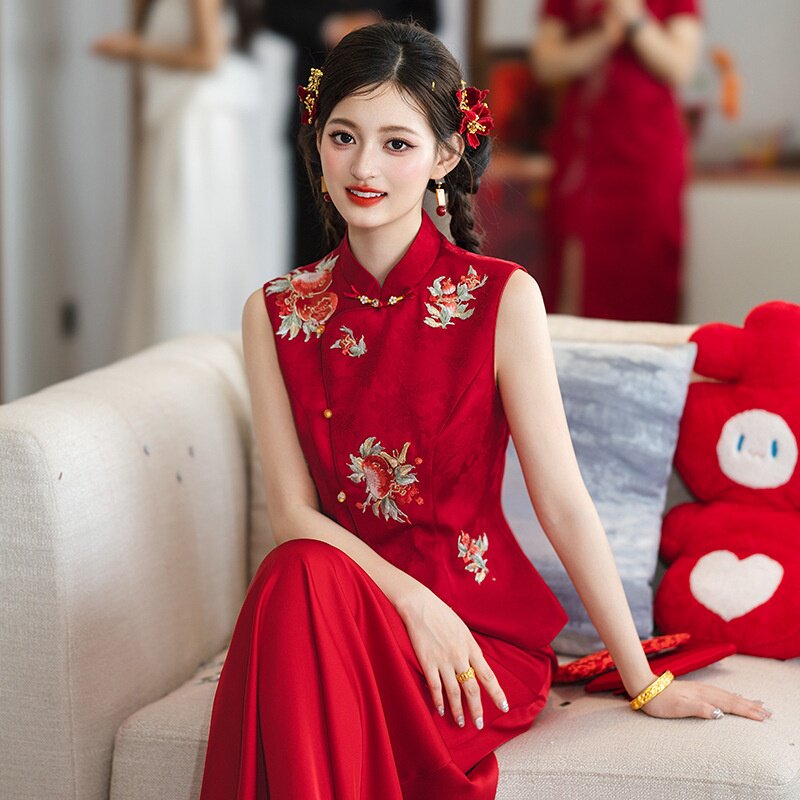 2026新款高端新娘订婚礼服女新中式出阁服红色敬酒服无袖夏款旗袍图片