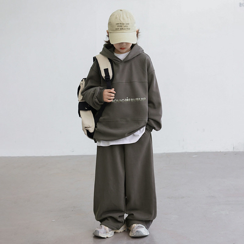 2026新款男童连帽卫衣套装春秋装时髦中大童儿童帅气痞帅两件