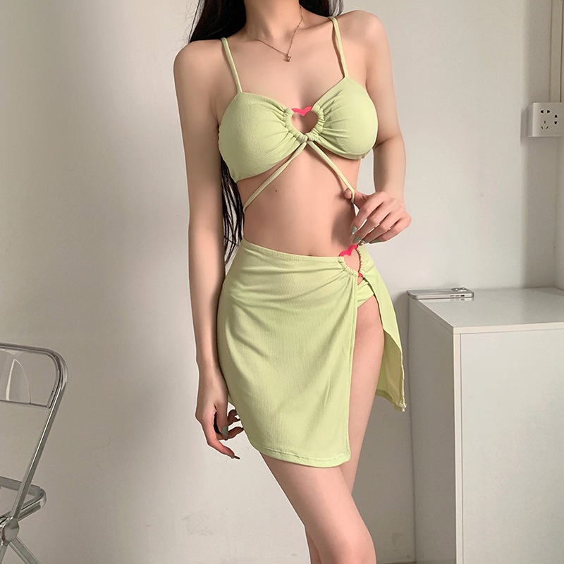 2025新款厂家直销分体泳衣女风性感绑带比基尼小胸聚拢三件套