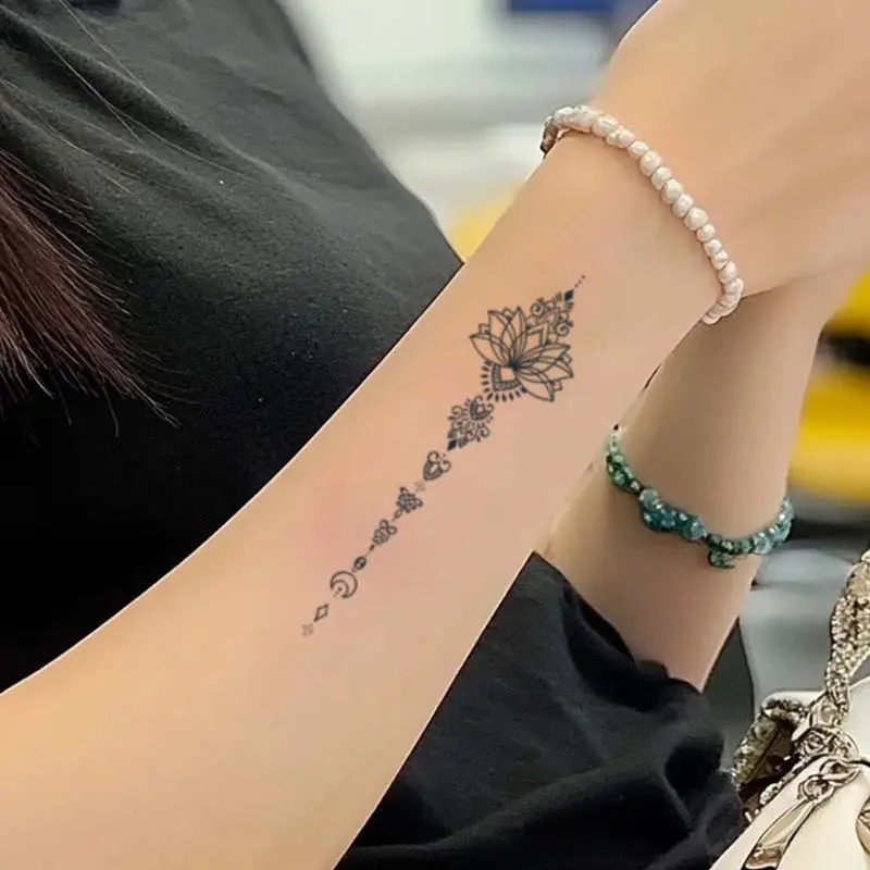 纯欲莲花新潮臂环饰品纹身贴男果汁防水持久不反光贴纸网红女