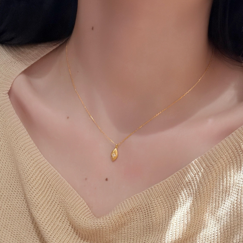 中古老钱风金色拉丝马眼吊坠项链