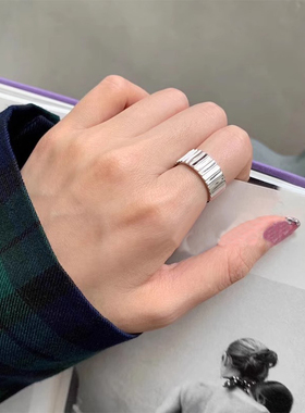 韩版极简银色竖纹戒指女轻奢指环