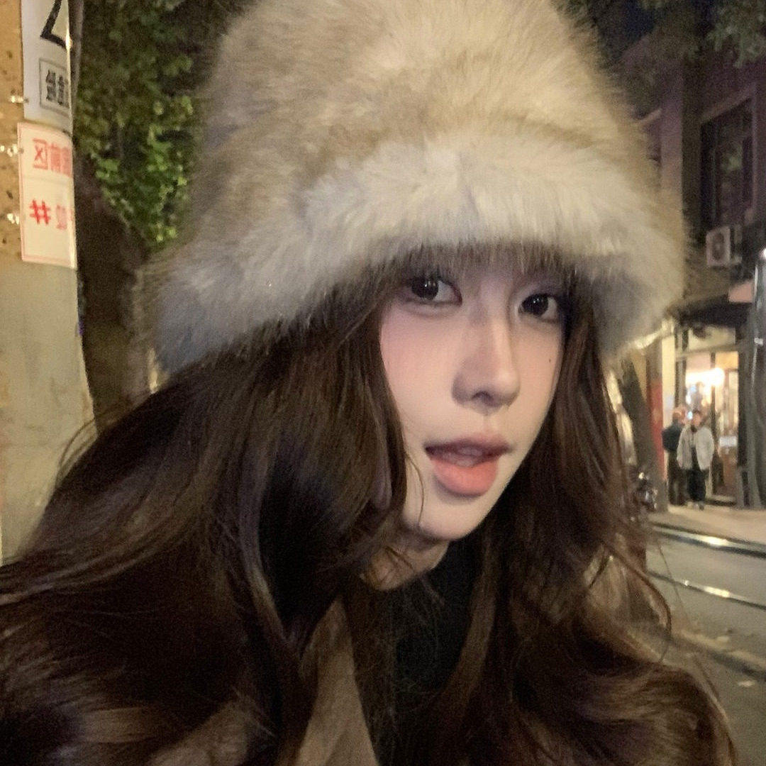 韩系氛围感仿兔毛毛绒绒渔夫帽女冬季新款加厚保暖盆帽显脸小帽子