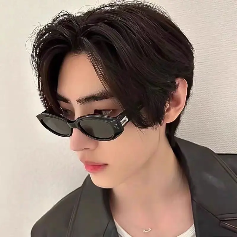 新款韩版太阳镜男时尚百搭显瘦gm墨镜女高级感防紫外线太阳镜