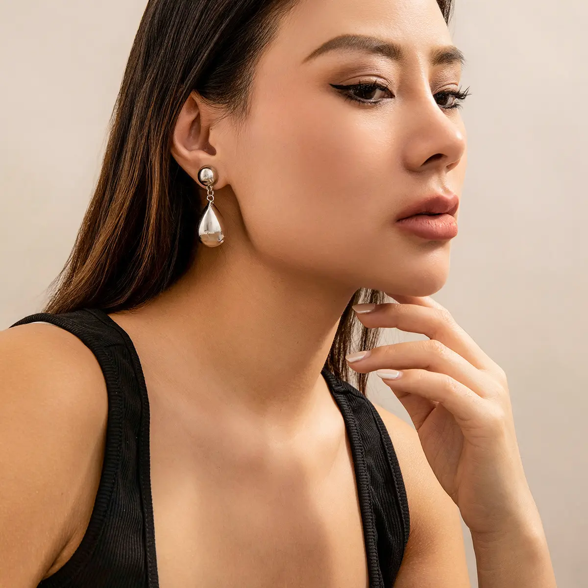 欧美热销 时尚几何金属豆豆earrings 甜酷风简约椭圆水滴耳钉