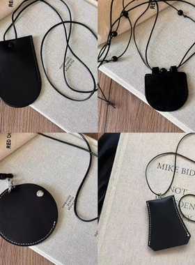 2025年新款爆款皮革长款挂脖项链小众多功能钱包配饰合金电镀排钻