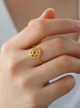 韩版甜美仙女风不锈钢指环镂空太阳光圈六芒星闭口女戒指工厂直供
