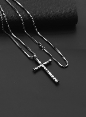 潮流个性饰品 钛钢大力士举重吊坠项链 韩版男士项坠K金合金