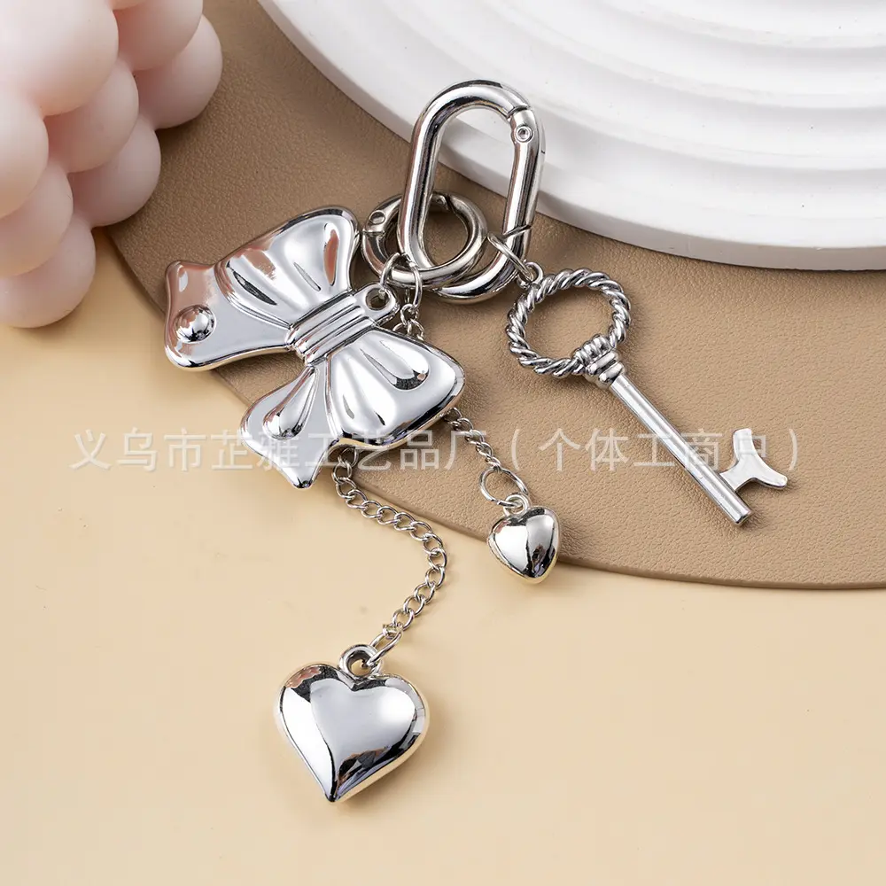 韩国东大门小众设计简约蝴蝶结爱心镜子汽车钥匙扣airpods挂件包