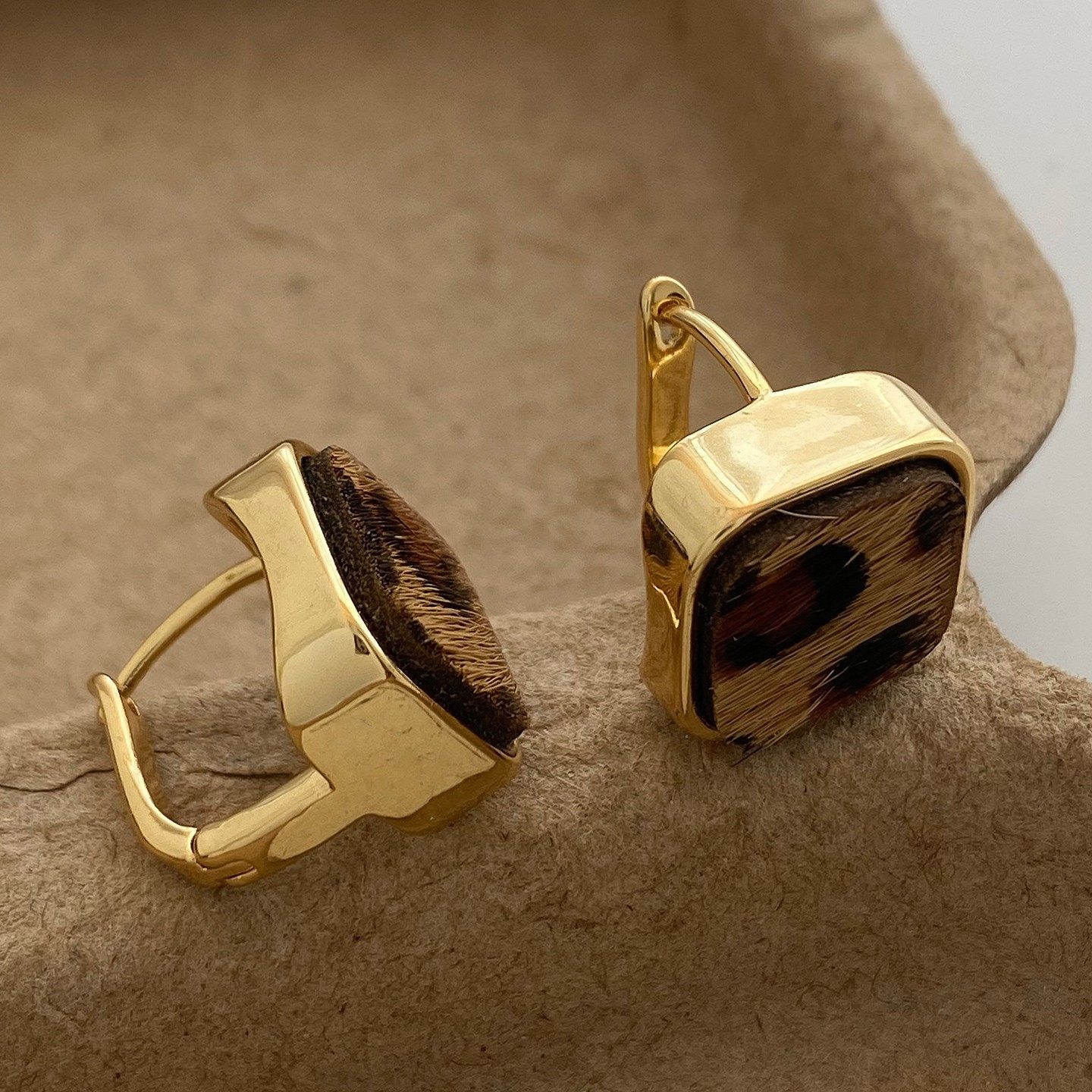 欧美复古豹纹金色方块耳环女秋冬新款耳扣耳钉小众高级感气质耳饰,饰品/流行首饰/时尚饰品新,耳环,淘宝优惠券,粉丝福利购,淘宝优惠卷