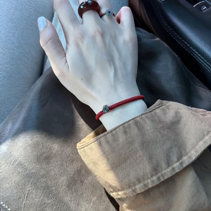 新中式国风蓝花金刚结编织红绳女