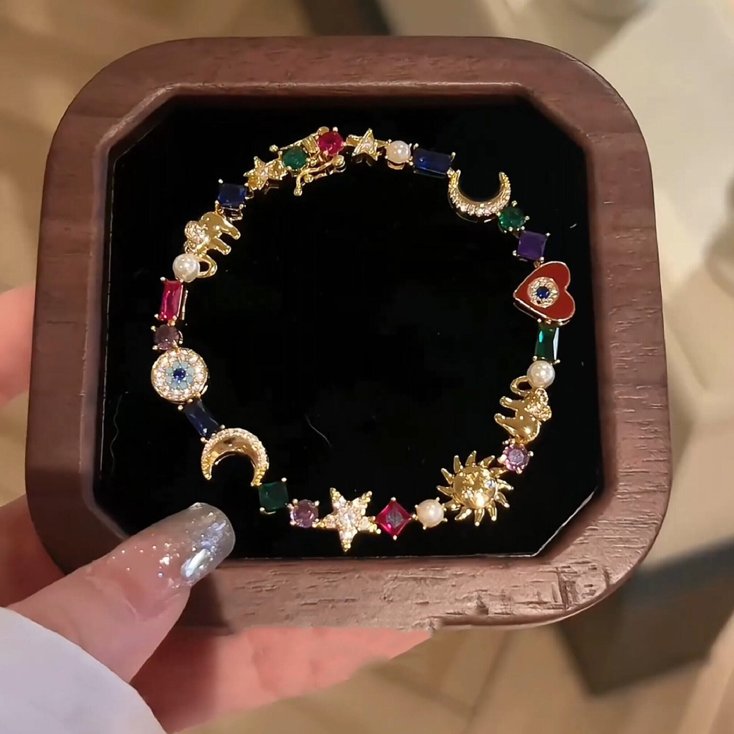 甜美爱心多彩宝石金手链女轻奢小众精致2025新款叠戴高颜值手饰