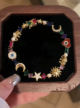 甜美爱心多彩宝石金手链女