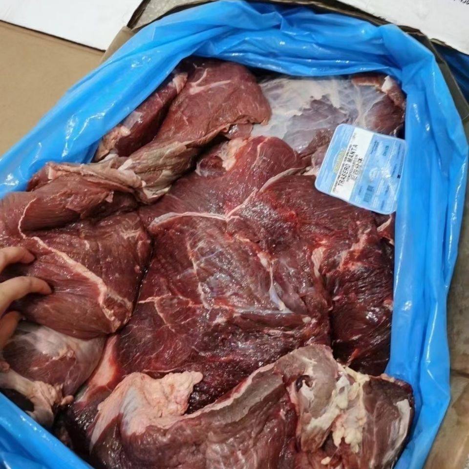 后腿肉50斤新鲜冷冻后腿肉后驱腿肉上脑腱子肉餐饮酒店猪腿肉商用