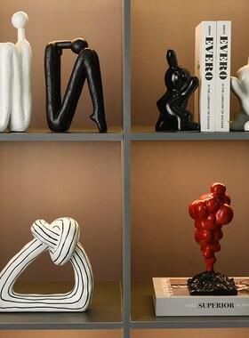 侘寂风高级感软装酒柜装饰摆件轻奢客厅电视餐边玻璃柜工艺品