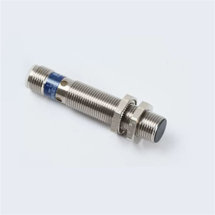 电感式接近开关XS608B1NAL2 XS530B1DAL2 光电感应传感器开关正现