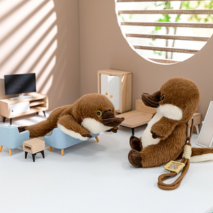 2025新款掌中宝小公仔仿真鸭嘴兽解压治愈小号钥匙背包装饰布娃娃