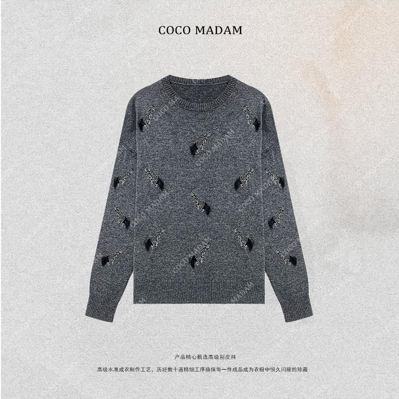 NIUNIU ·T-2066 长袖羊毛斑马刺绣毛衣百搭上衣衫