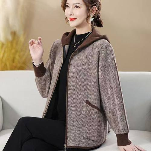 韩版宽松中老年毛呢外套厚款