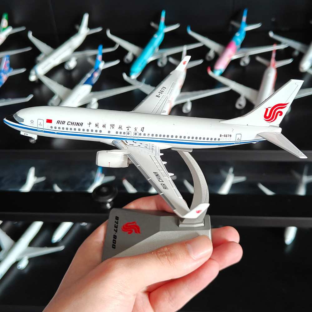 波音737客机国航航模摆件
