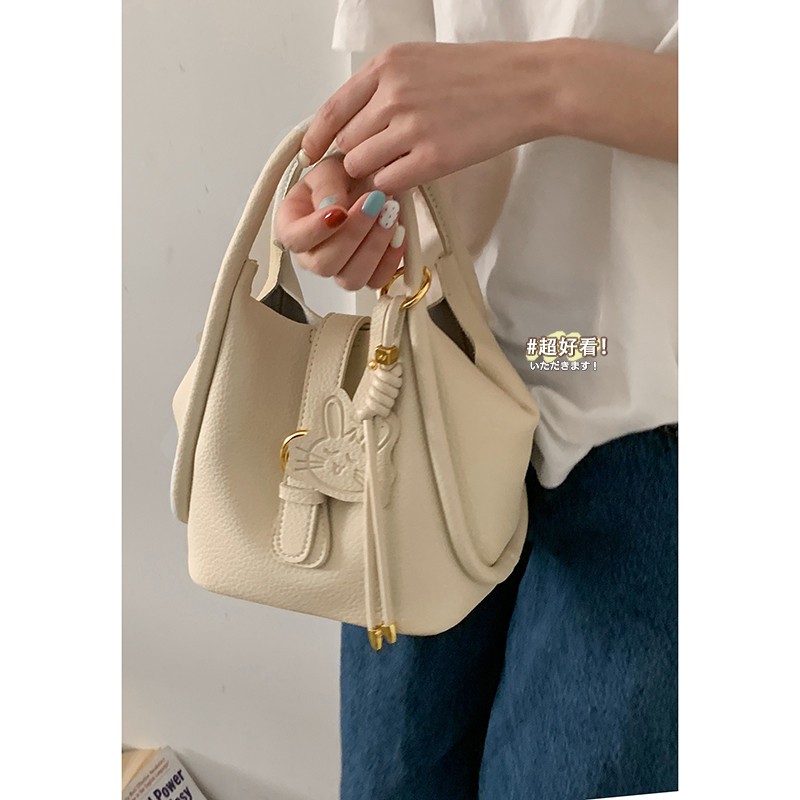 春夏手提荔枝纹菜篮包女包包2025新款潮时尚水桶包单肩斜挎包