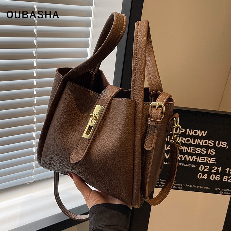 轻奢小众包包女式2025新款手提菜篮子包高级感超火爆款斜挎水桶包