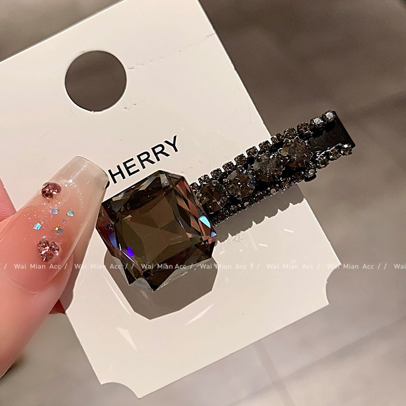 2025高级感发夹新款水晶刘海夹女侧边夹鸭嘴夹后脑勺碎发夹子头饰