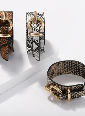 热卖潮款蛇皮花纹手镯宽面pu皮革个性街头风可调节手环