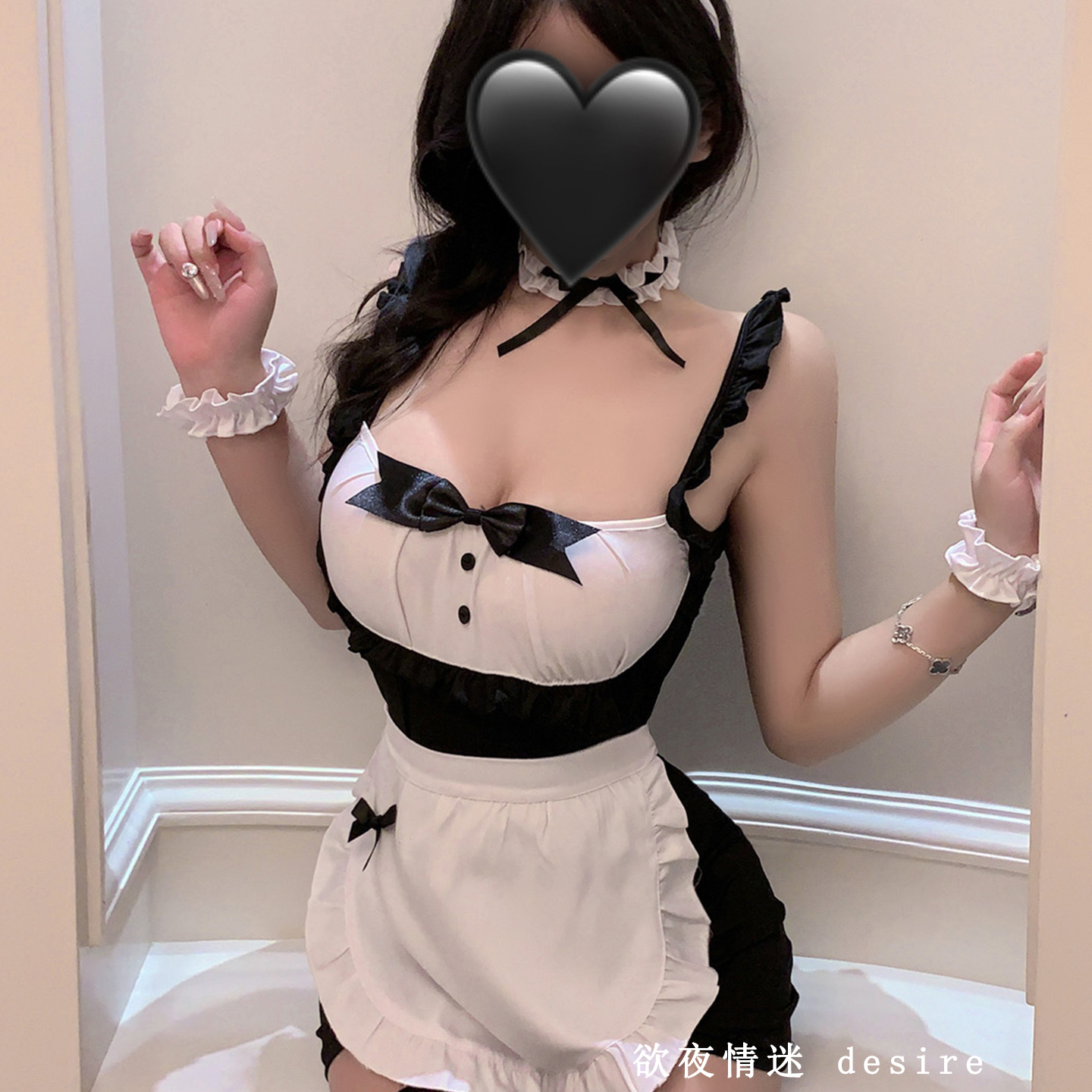 情侣升温衣服床上大尺度趣味女仆