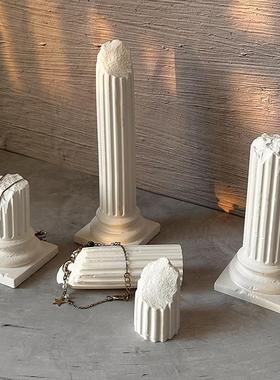 白色石膏多利克柱断裂风化罗马柱拍照摄影道具背景装饰几何小摆件