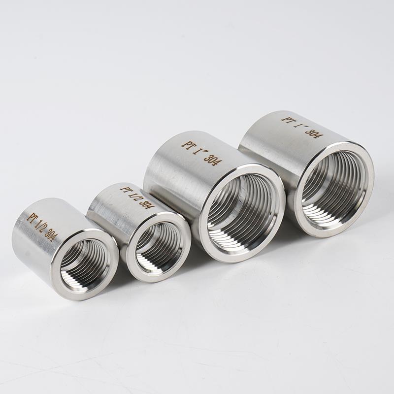 304不锈钢高压内丝直接接头加厚管箍内螺纹直通接头1/2/4/6分1寸