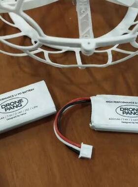 足球无人机锂电池2S450mAh7.4V/大容量配件200轴距飞北25C配件