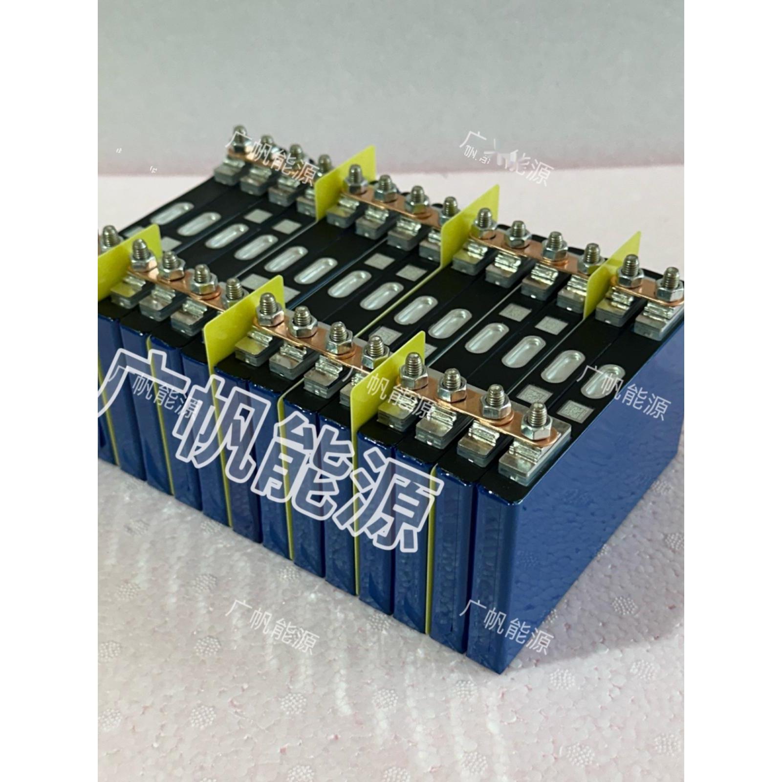 强启电芯5.2AH 3.7V三元 12/24V高倍率100C 应急启动电源 电池组