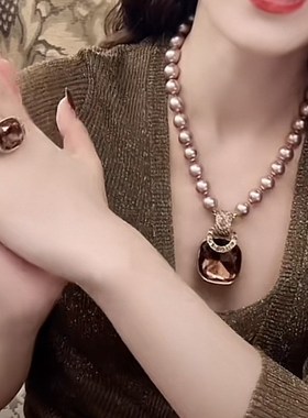 新款珍珠复古项链毛衣链吊坠衣服配饰时尚气质方糖简约大气挂件饰
