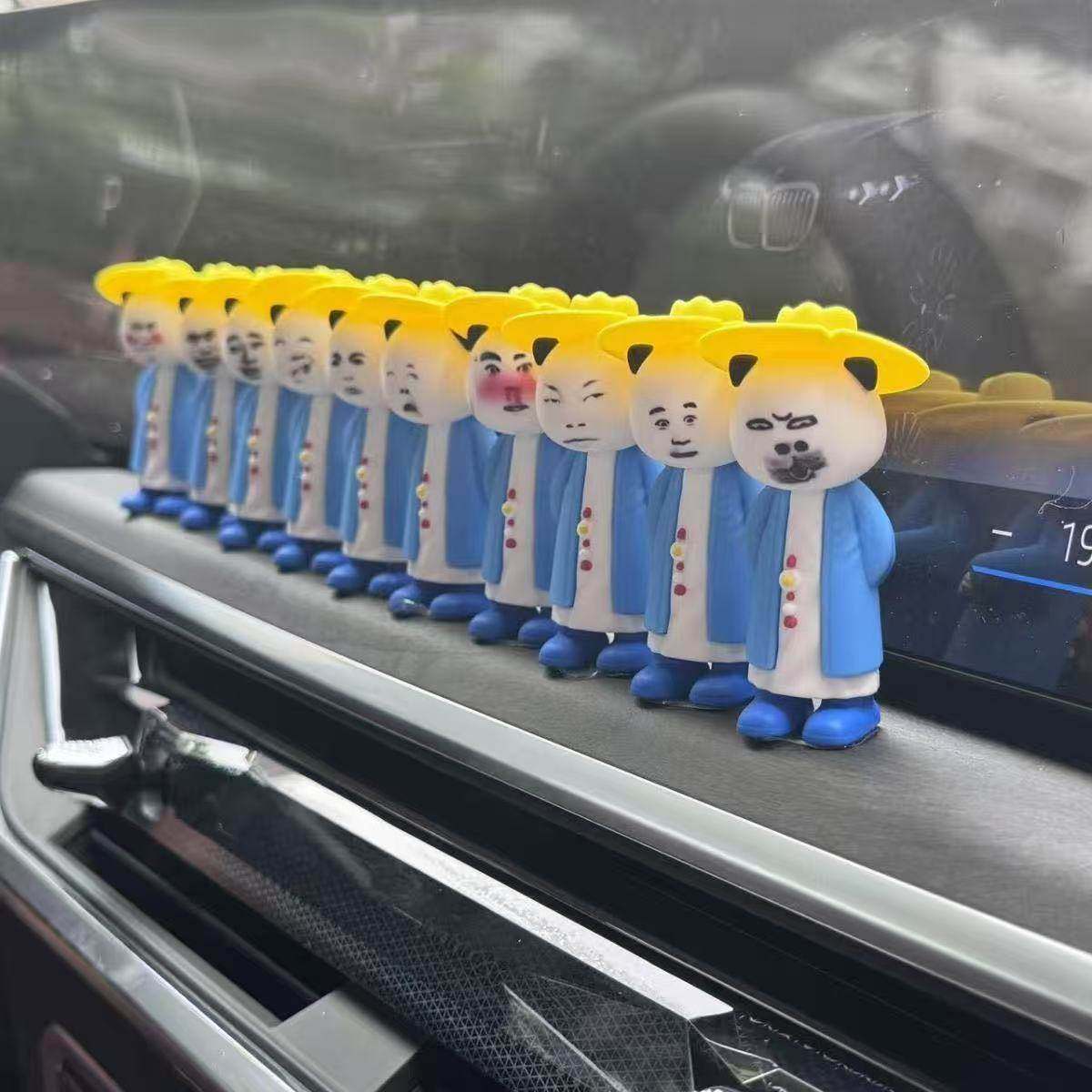 送闺蜜汽车摆件玩偶沙雕动画虾仁手办虾仁动漫虾仁摆件创意摆件图片
