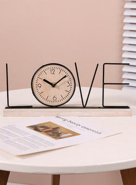 创意字母桌面时钟摆放式客厅台式钟表静音艺术玄关电视柜装饰摆件