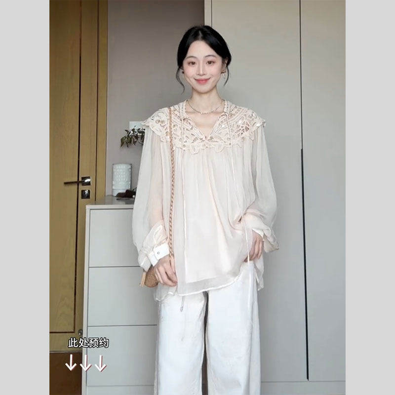 法式减龄温柔风白色长袖上衣女士夏季重工镂空钩花拼接慵懒风内搭